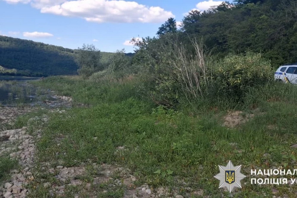 Кинувся рятувати синів і сам зник під водою: подробиці трагедії на Буковині, що відомо про родину, яку спіткало страшне горе