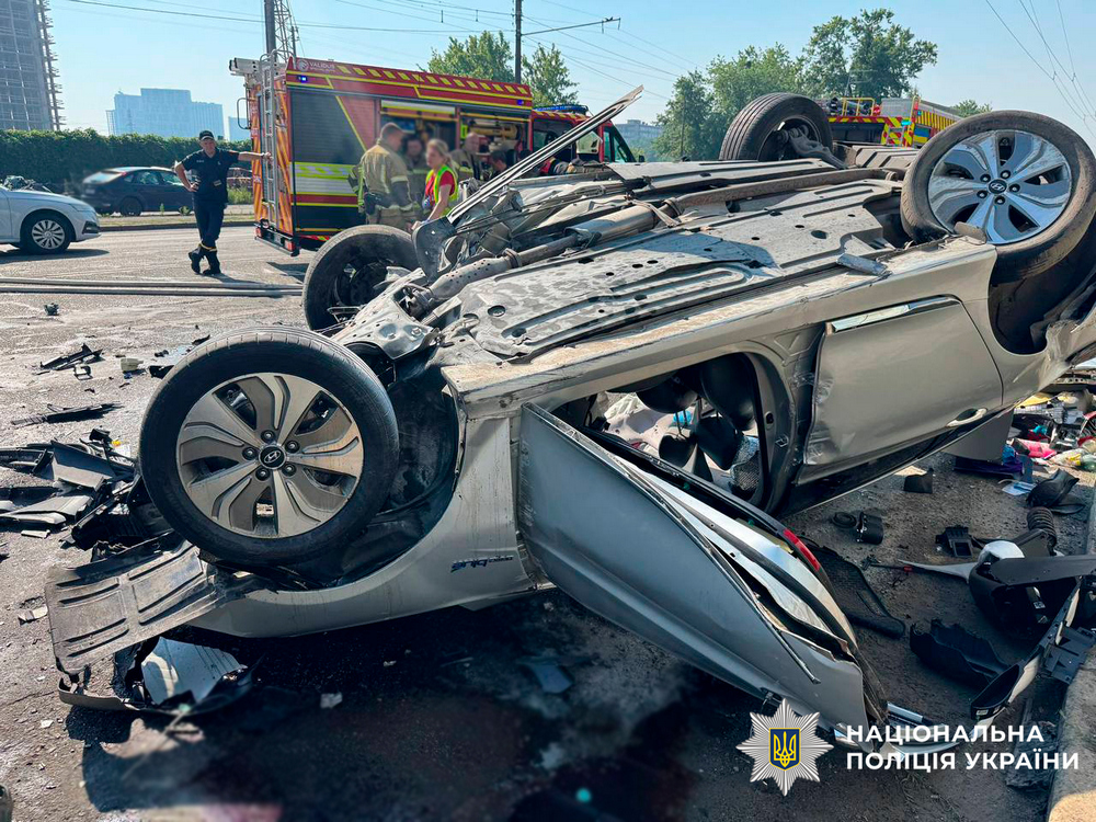 Смертельна ДТП у Києві за участі п’ятьох автомобілів – що відомо	