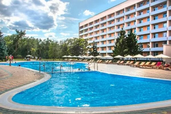 Безкоштовний відпочинок для ВПО у «Миргород Курорт»: стартувала реєстрація на розіграш 10 путівок