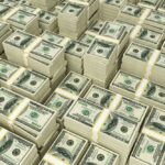 Грошова допомога для власників бізнесу, що постраждав від війни: хто може отримати 20 000 доларів