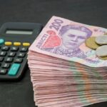 Хто має право на оплату лікарняного і в яких випадках він виплачується у розмірі 100% середньої зарплати 30 Хто має право на оплату