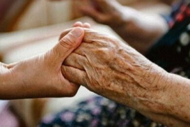 Гуманітарна допомога у Запоріжжі – хто і що може отримати