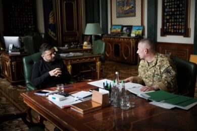 З липня збільшать фінансування для кожного батальйону, який виконує бойові завдання – заява Зеленського