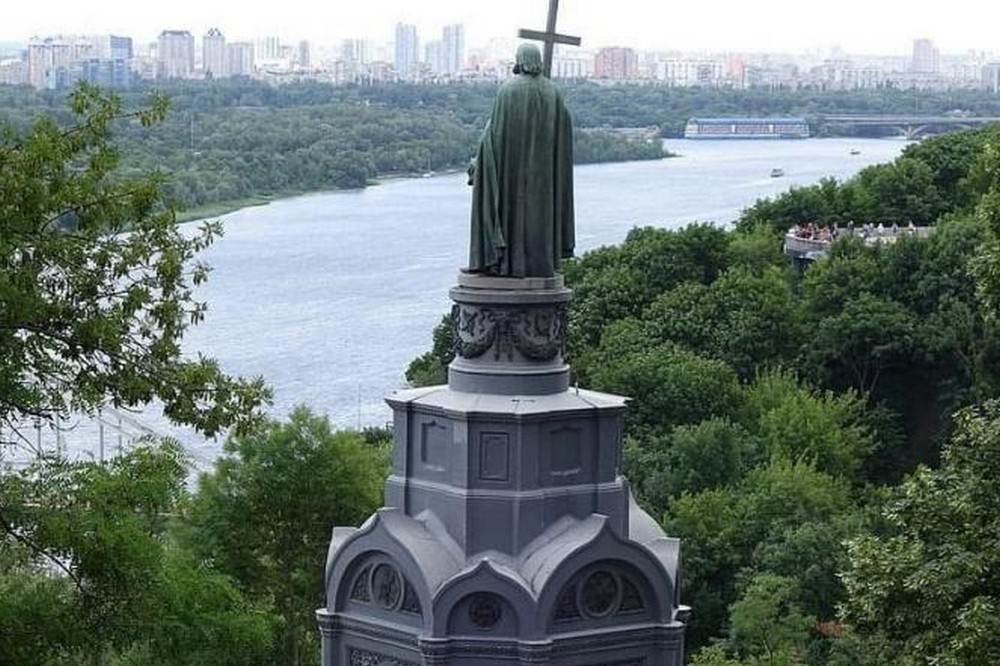 Свята у липні 2026