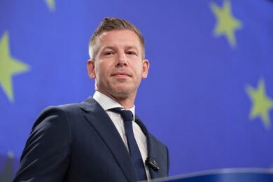 Угорщина зняла вето на переговори про вступ України до ЄС: відома дата початку