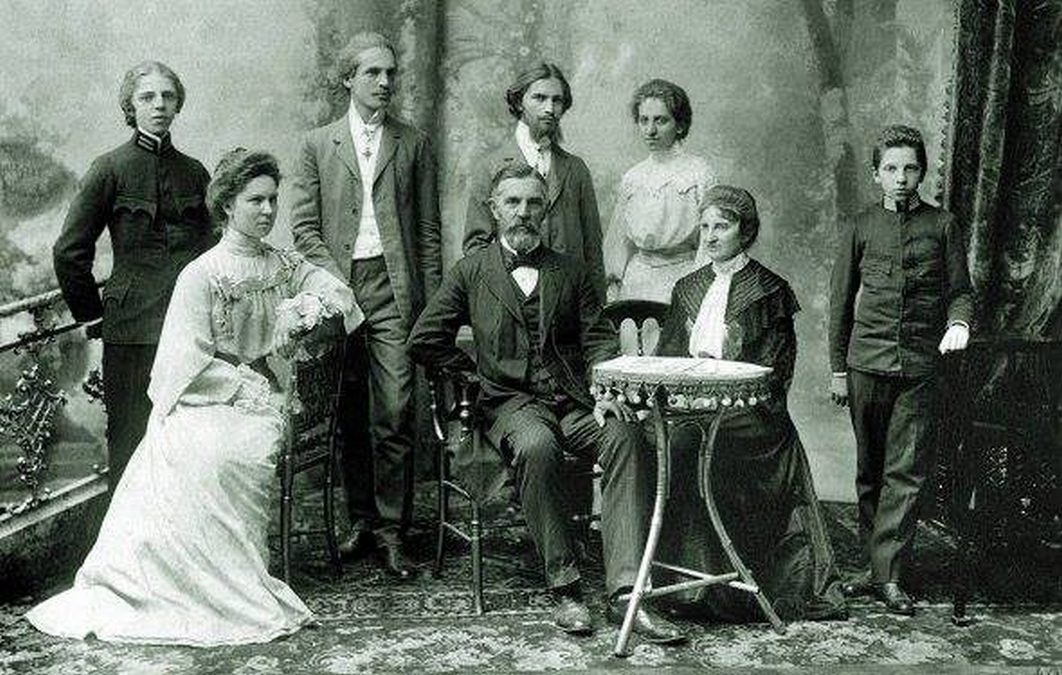 Родина Барвінських