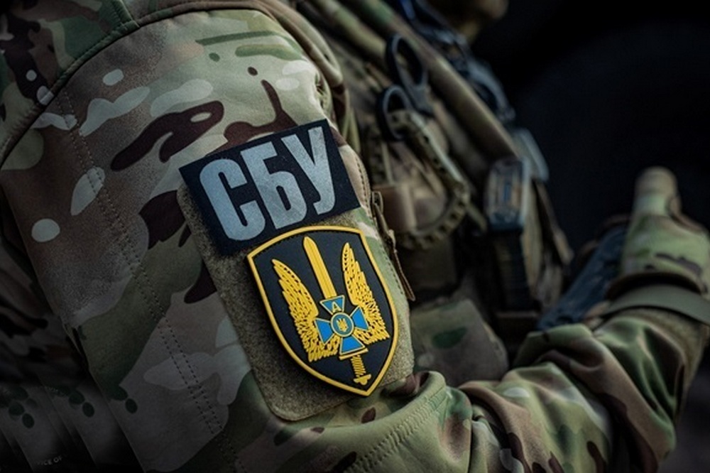 Уражено паливну та військову інфраструктуру РФ – які цілі атакувала СБУ 1 Уражено паливну та військову інфраструктуру РФ – які цілі атакувала СБУ