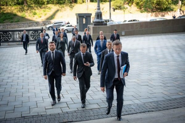 Кабмін призначив т.в.о. Міністра оборони і Міністра закордонних справ