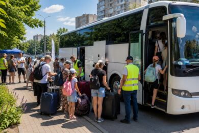 Евакуація дітей без батьків із зон бойових дій –  Уряд розробив чіткий механізм
