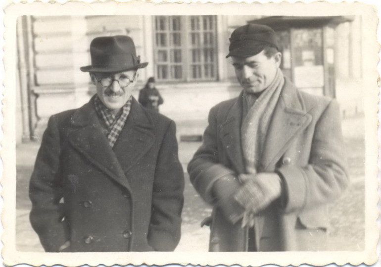 Ярослав Стецько і Йосип Кладочний (Варшава, лютий 1941) Ярослав Стецько і Йосип Кладочний (Варшава, лютий 1941)