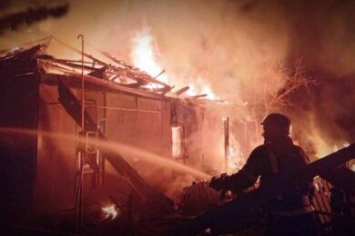 Серед постраждалих дитина, горіли авто, удари по поліклініці, цивільній інфраструктурі, будинках: нічна повітряна атака 11 липня – все, що відомо (фото, відео)