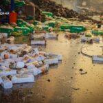 Є вбиті і багато поранених: ворог вдарив балістикою по складам з туалетним папером і мінеральними добривами на Одещині (фото)