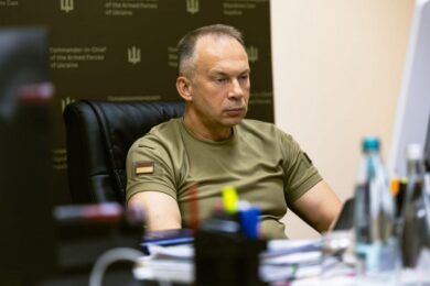«Сьогодні я залишаю пост Головнокомандувача ЗСУ»: прощальне звернення Сирського