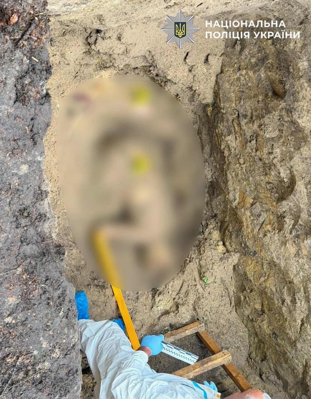 Моторошне вбивство братів з Калинівки, що на Київщині, сколихнуло усе українське суспільство. Злочин активно оговорюють у мережі – адже у його скоєнні підозрюються військовослужбовці. Моторошне вбивство братів з Калинівки, що на Київщині, сколихнуло усе українське суспільство. Злочин активно оговорюють у мережі – адже у його скоєнні підозрюються військовослужбовці.