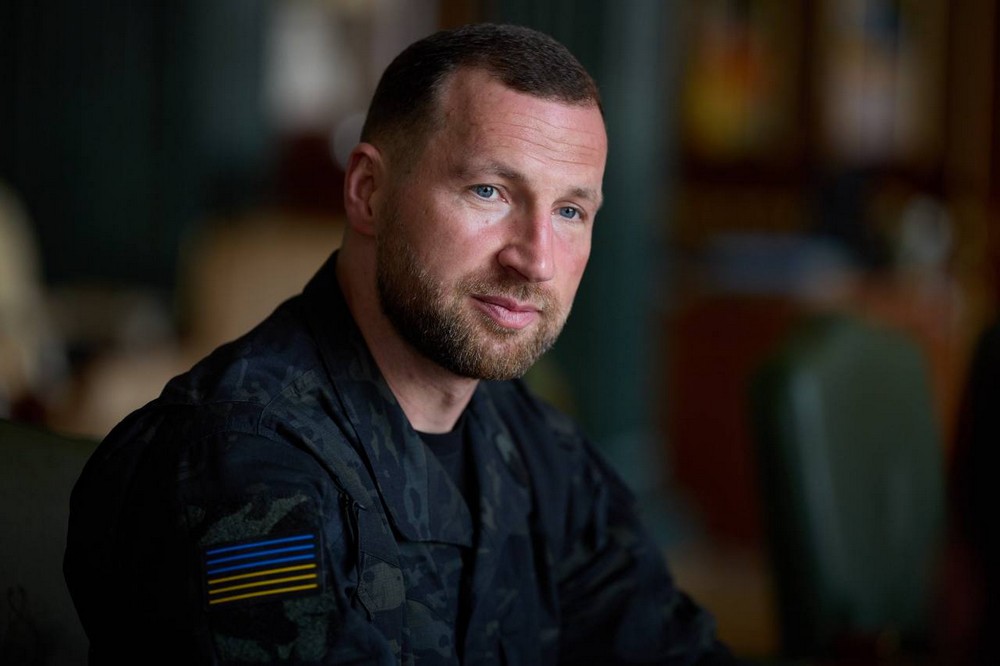 Виконувати обов’язки міністра оборони Зеленський запропонував Євгенію Хмарі (фото) Виконувати обов’язки міністра оборони Зеленський запропонував Євгенію Хмарі (фото)