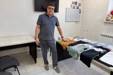 Гуманітарна допомога ВПО у Чернівцях: відкрили реєстрацію на отримання нового одягу