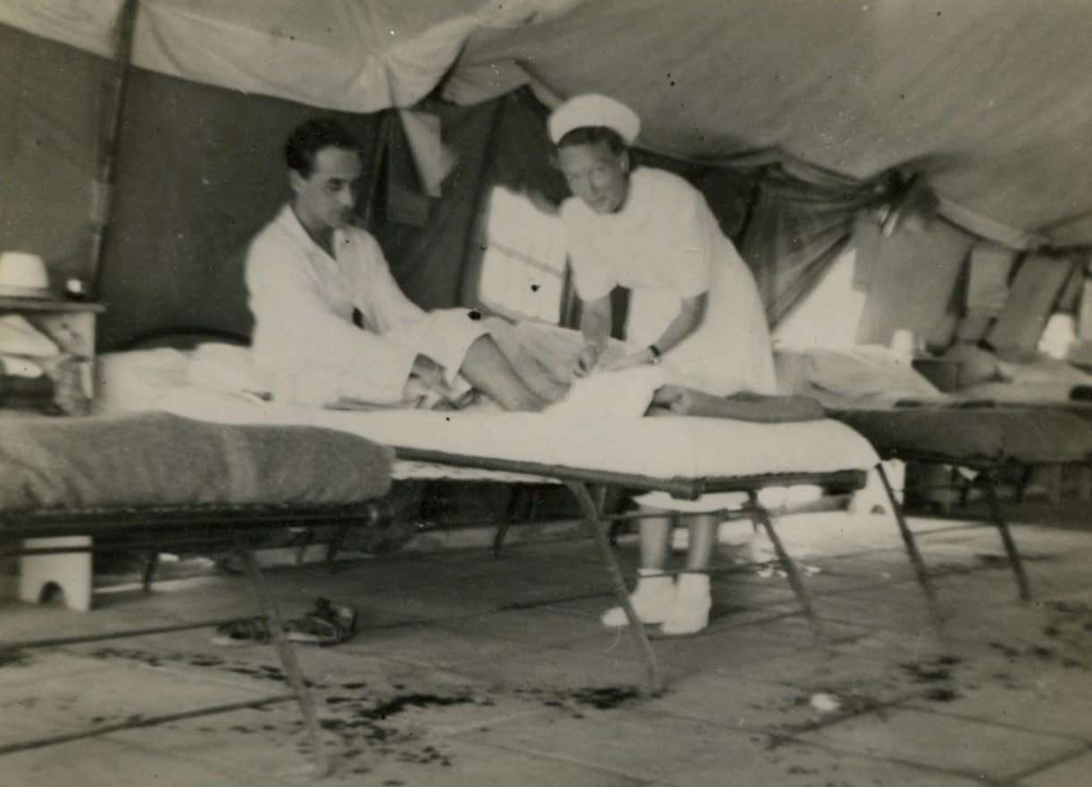 Єжи Ґедройць у військовому шпиталі. 1942. Джерело: Літературний інститут