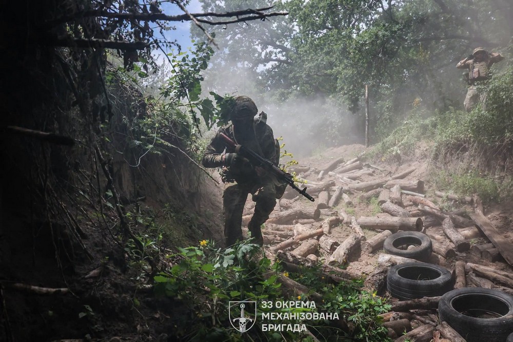 Війна в Україні 13 липня: ворог просунувся на Запоріжжі, втратив 1600 солдатів за 1600 добу повномасштабного вторгнення 1 Війна в Україні 13 липня ворог просунувся на Запоріжжі, втратив 1600 солдатів за 1600 добу повномасштабного вторгнення (5)