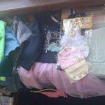 Гуманітарна допомога ВПО: відкрито реєстрацію на новий дитячий одяг