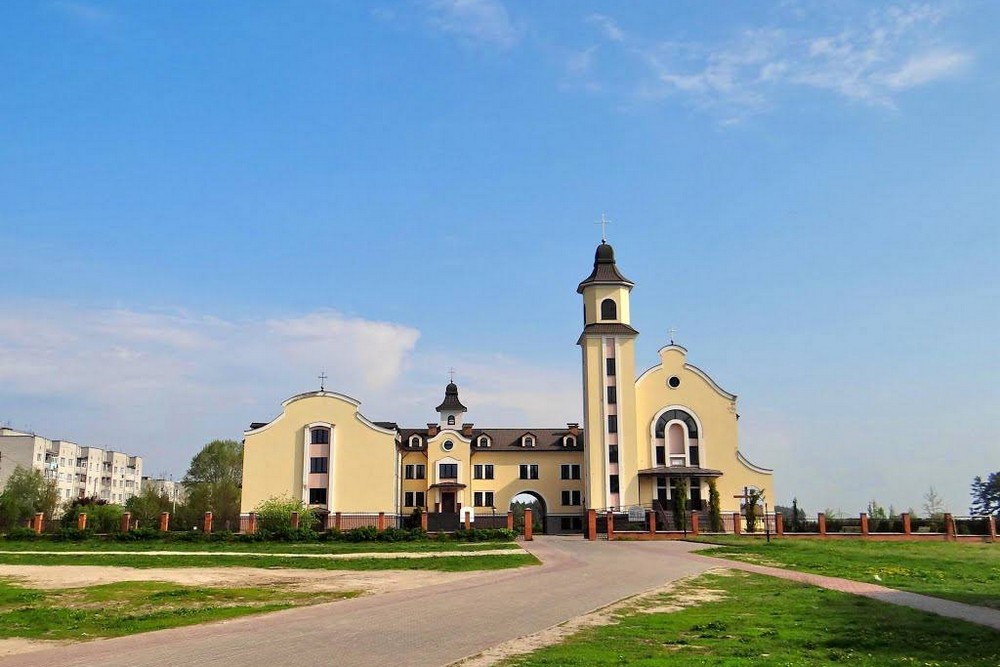 Польська Римо-Католицька Церква відкрила реєстрацію на отримання гуманітарних наборів