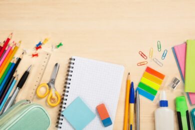 Видача канцтоварів для дітей Харківщини: хто може отримати і як зареєструватися