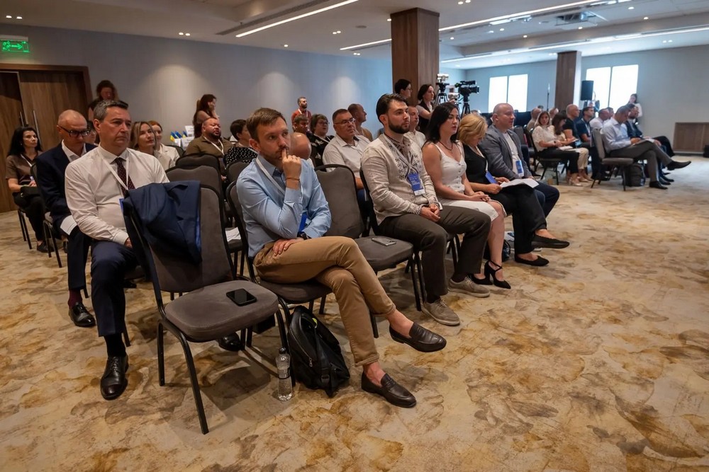 Житло для ВПО: Мінсоцполітики реалізує експериментальний проєкт, створено робочу групу