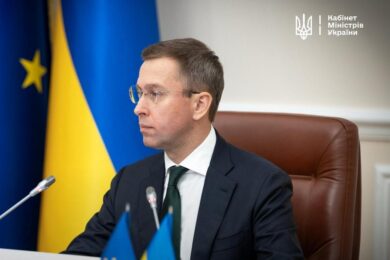Чи є гроші на пенсійні виплати у держави: Прем’єр-міністр зробив заяву