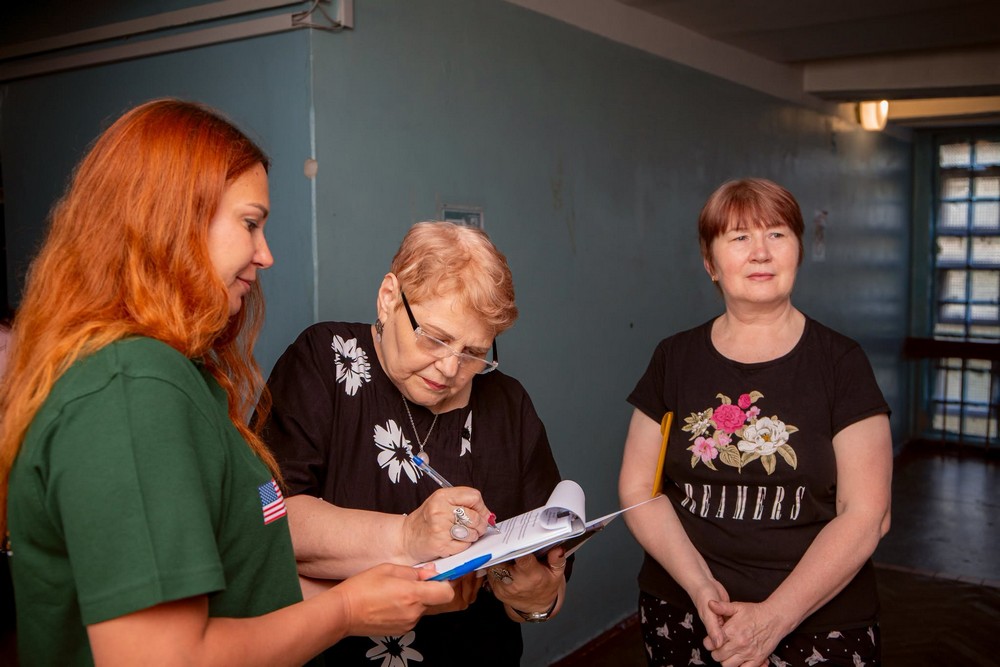 Ваучери на суму $73 або $110 у Дніпрі для ВПО: що відомо про цю допомогу