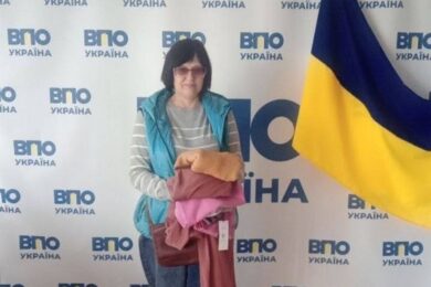 Акція для ВПО «ОДЯГНИ РОДИНУ» триває: можна отримати 3 нові речі безкоштовно у Луцьку