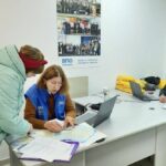 Допомога ВПО на Київщині: запрацював новий ХАБ – що можна отримати і куди звертатися (фото, відео)