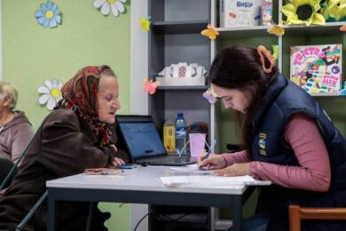 Зимова грошова допомога від Карітас: триває реєстрація, куди звертатися